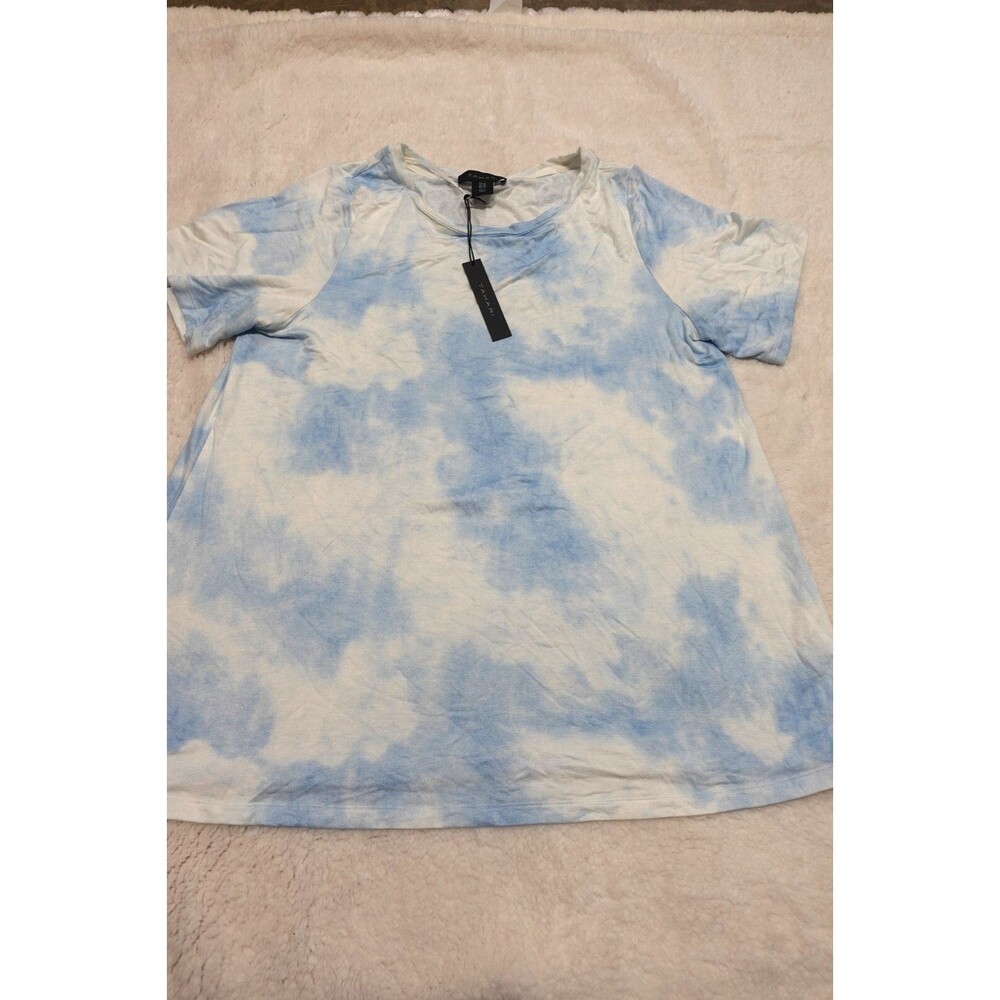 NWT Tahari 1X Shirt Blue White Cloud Short Sleeve Scoop‎ Neck Top